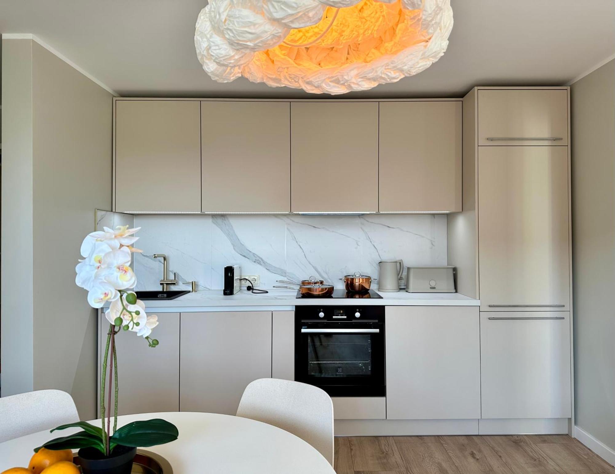 C A R P E D I E M Apartment *